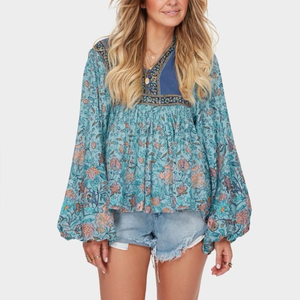 NWOT Billabong Elle Top